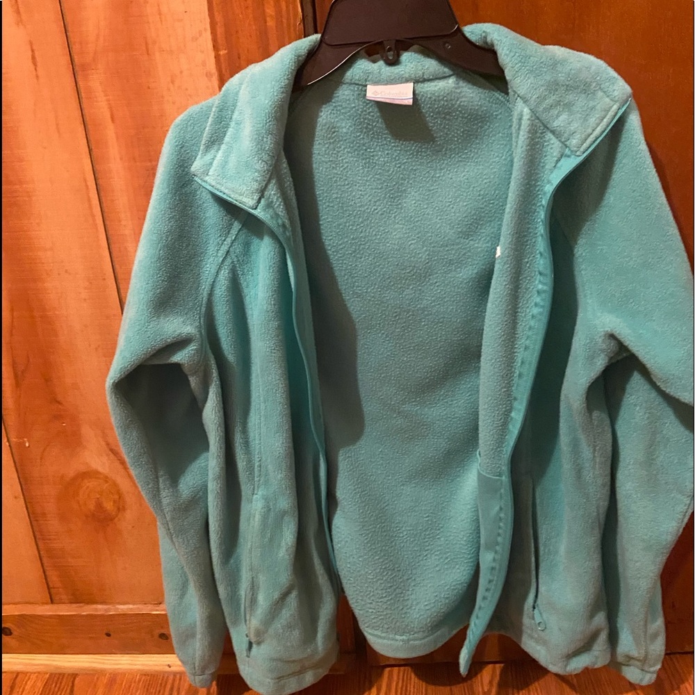 Columbia zip up jacket